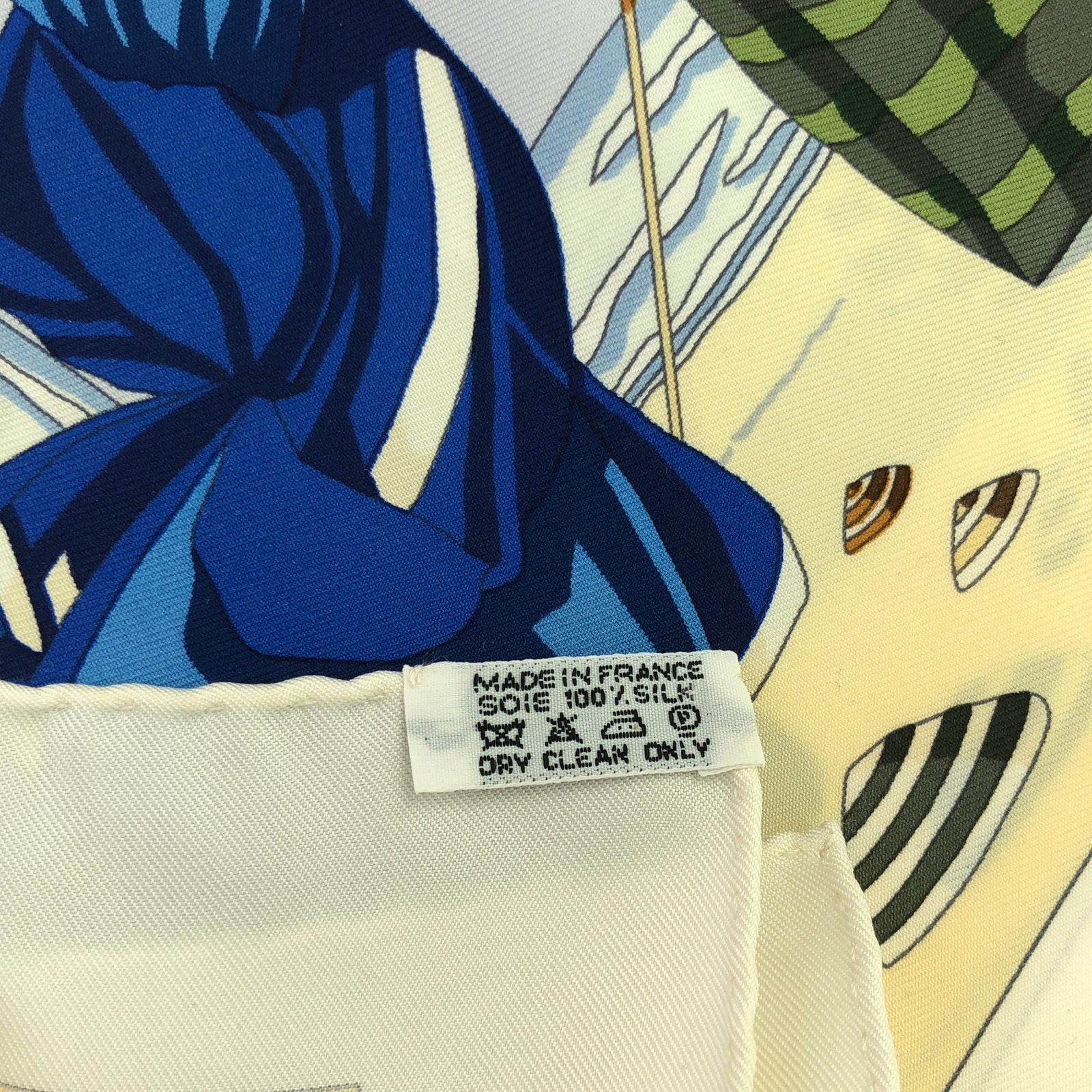Hermes Hermes Carré Scarf Silk Ivory Size ONE SIZE - 5 Thumbnail