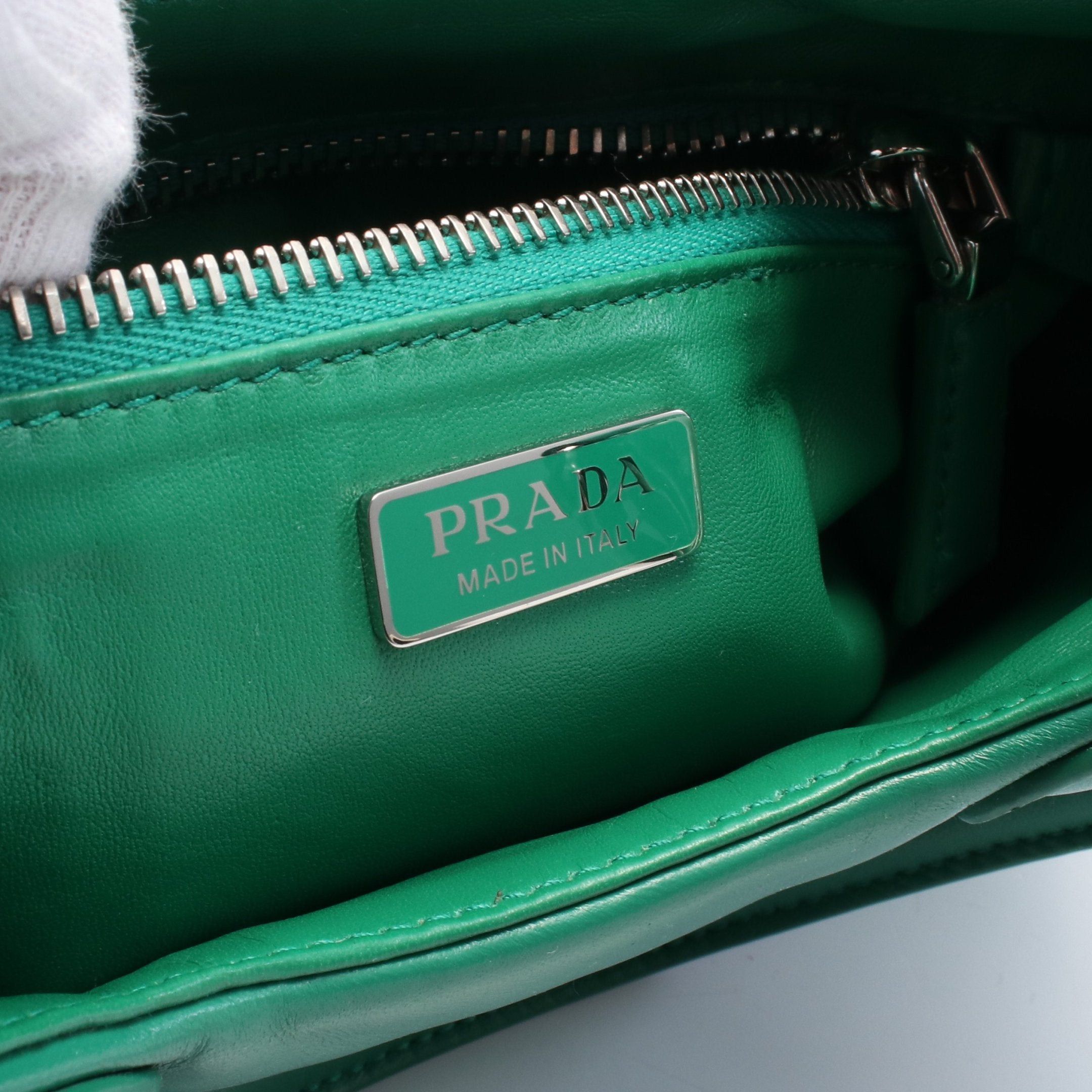 Prada Prada Moon Handbag Leather Green Size ONE SIZE - 4 Thumbnail