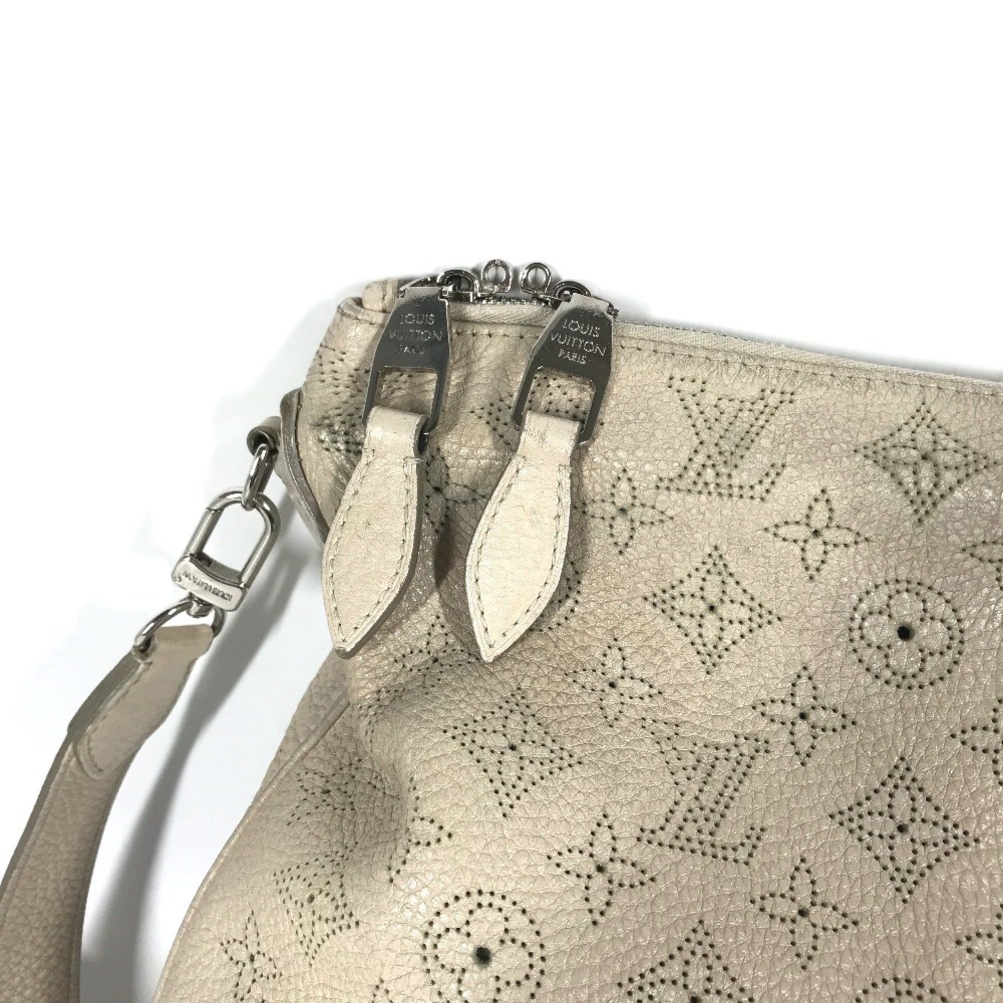 Louis Vuitton Louis Vuitton Mahina shoulder Size ONE SIZE - 5 Thumbnail