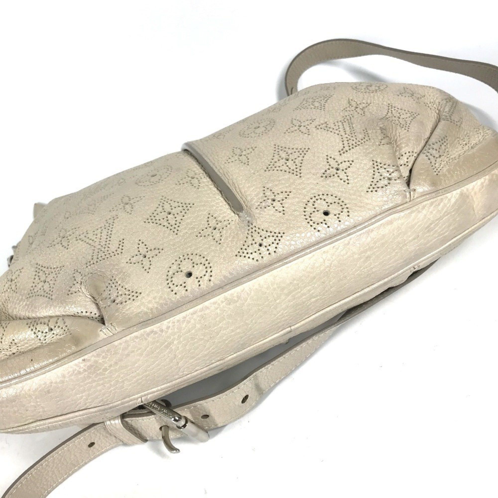 Louis Vuitton Louis Vuitton Mahina shoulder Size ONE SIZE - 8 Thumbnail