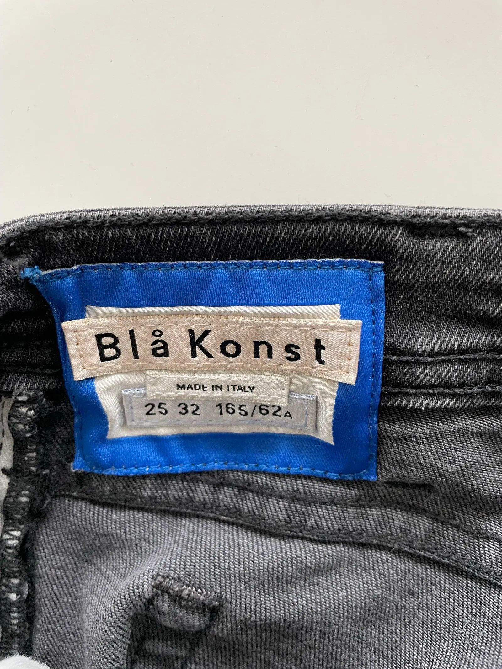 Acne Studios Acne Studios Clim Used Blk Jeans Size 25" / US 0 / IT 36 - 2 Thumbnail