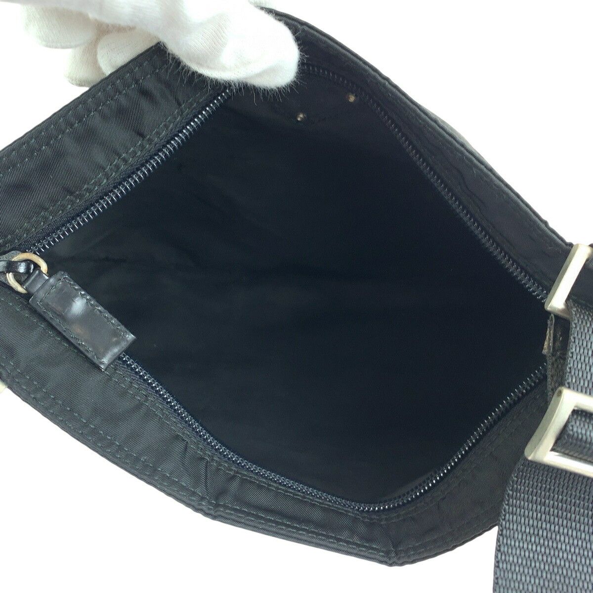 Prada Prada Prada Tessuto Triangle Logo Plate Nylon Shoulder Bag VA0053 Others Crossbody Bag VA0053 DUTY FREE for USA Size ONE SIZE - 9 Thumbnail