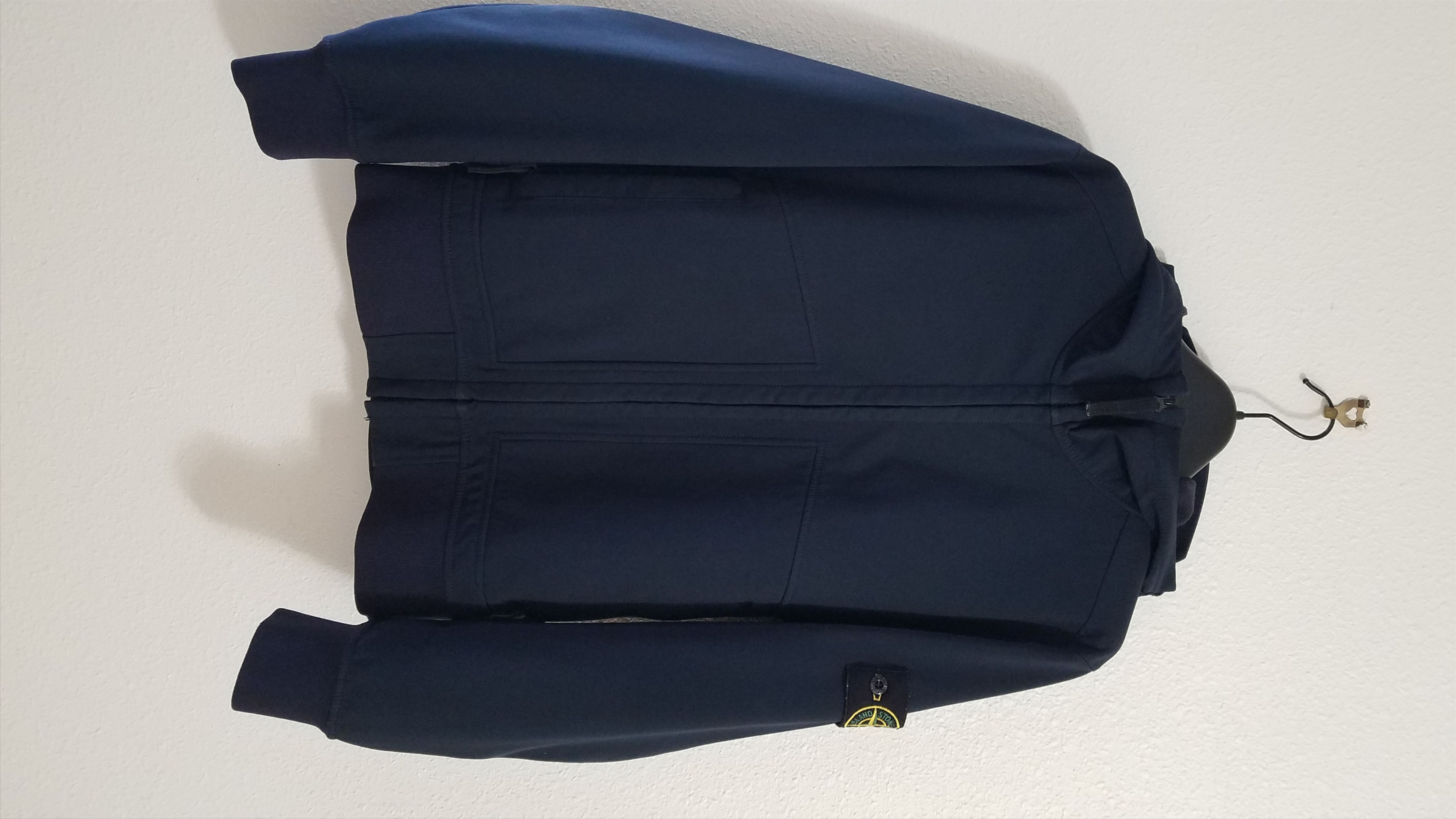 Image of Stone Island $760 Navy Soft Shell-R Hooded Jacket, Men's (Size Small)