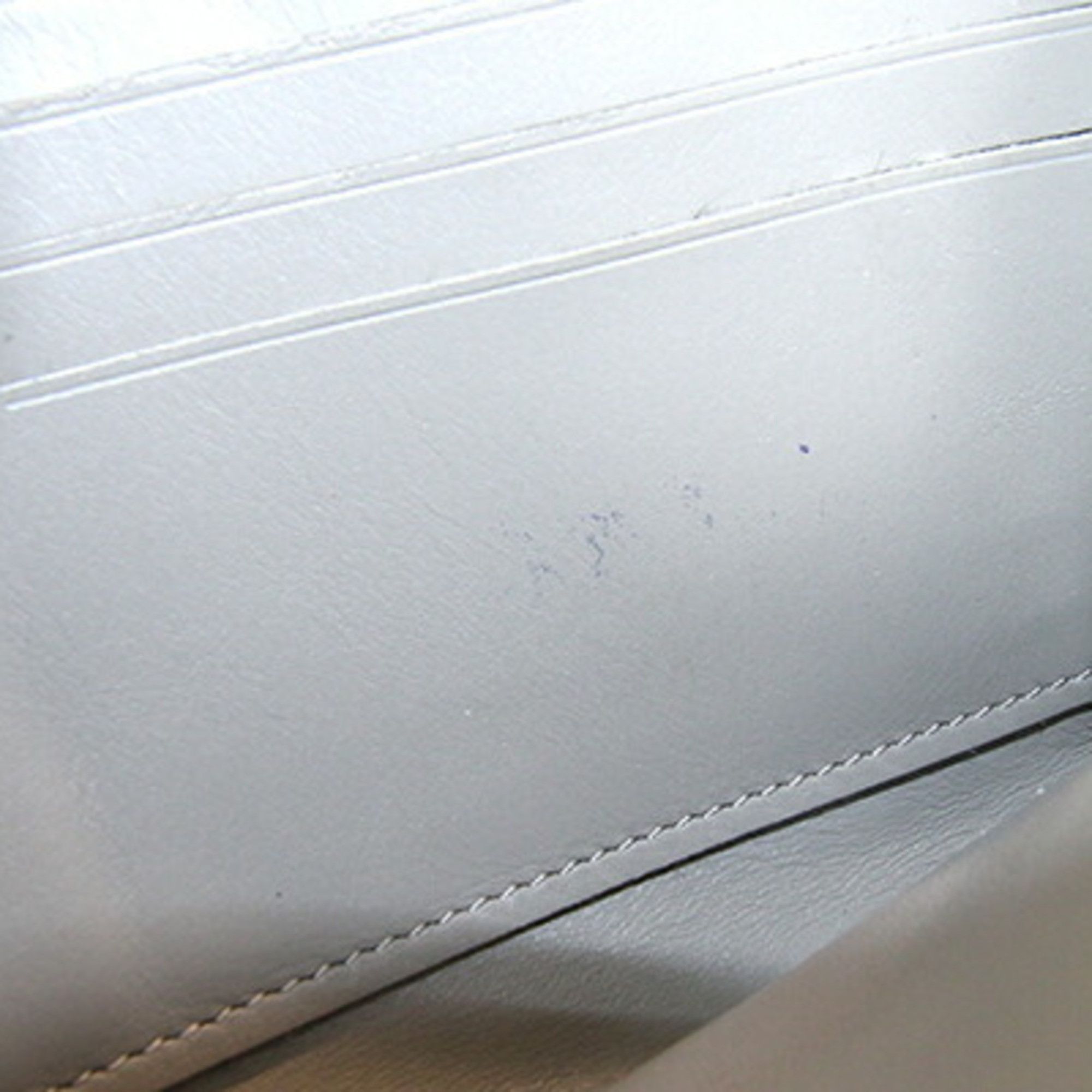 Louis Vuitton Louis Vuitton Mahina wallet Size ONE SIZE - 7 Thumbnail