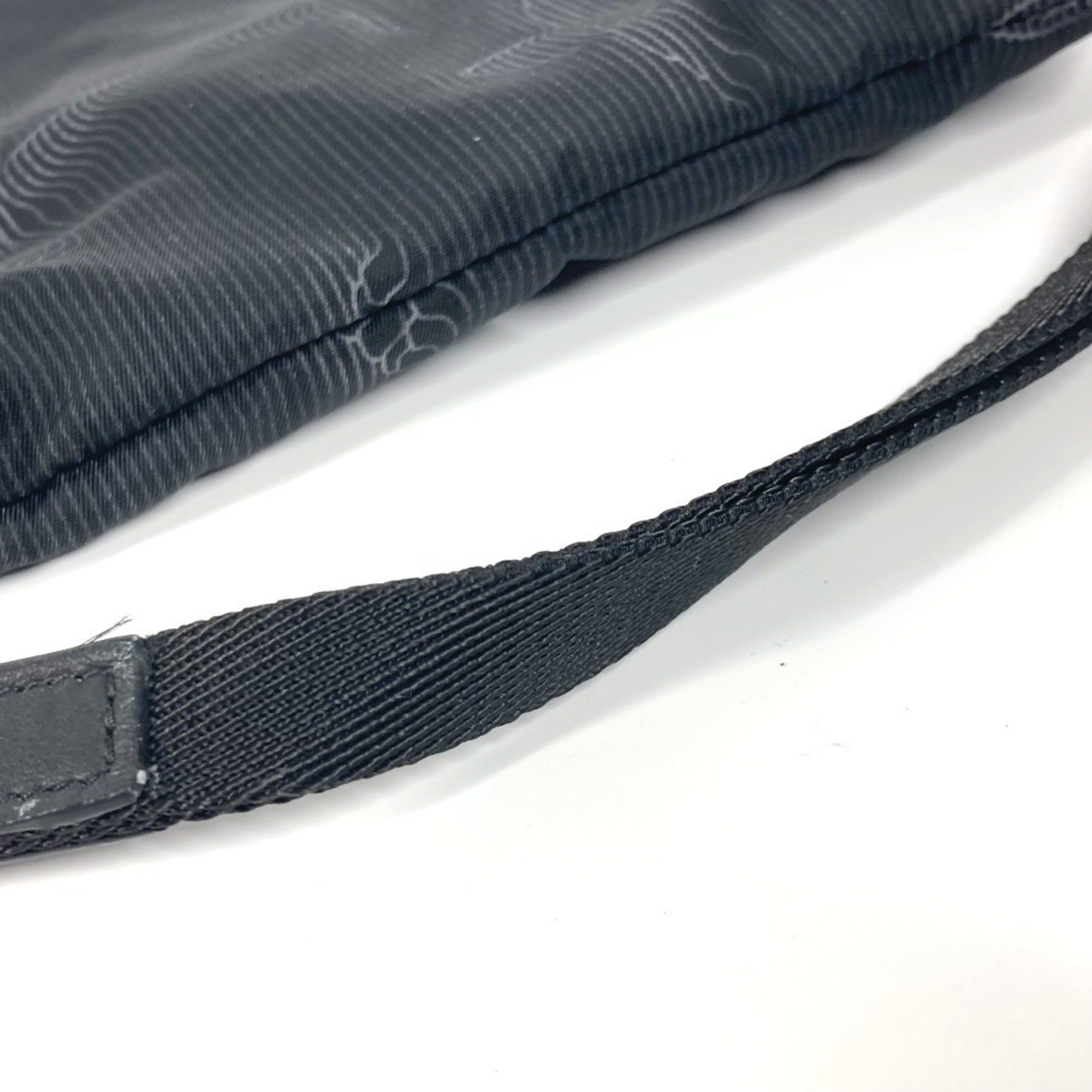 Louis Vuitton Louis Vuitton Pochette A4 clutch Size ONE SIZE - 16 Thumbnail