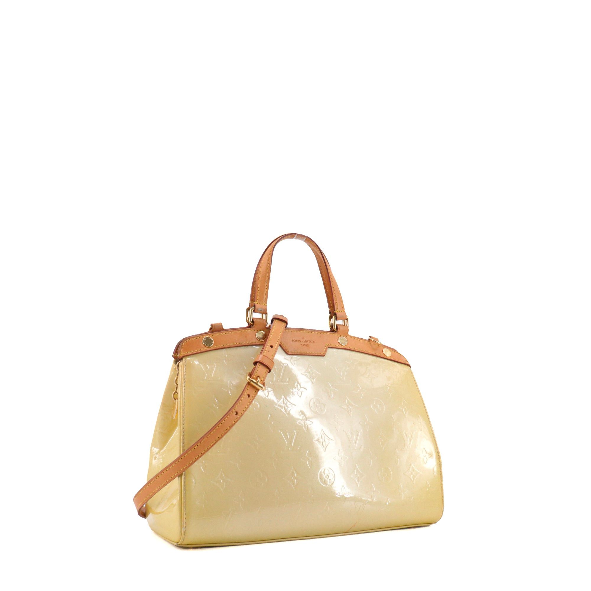 Louis Vuitton LOUIS VUITTON - Brea Louis Vuitton handbag in yellow patent leather Size ONE SIZE - 2 Thumbnail