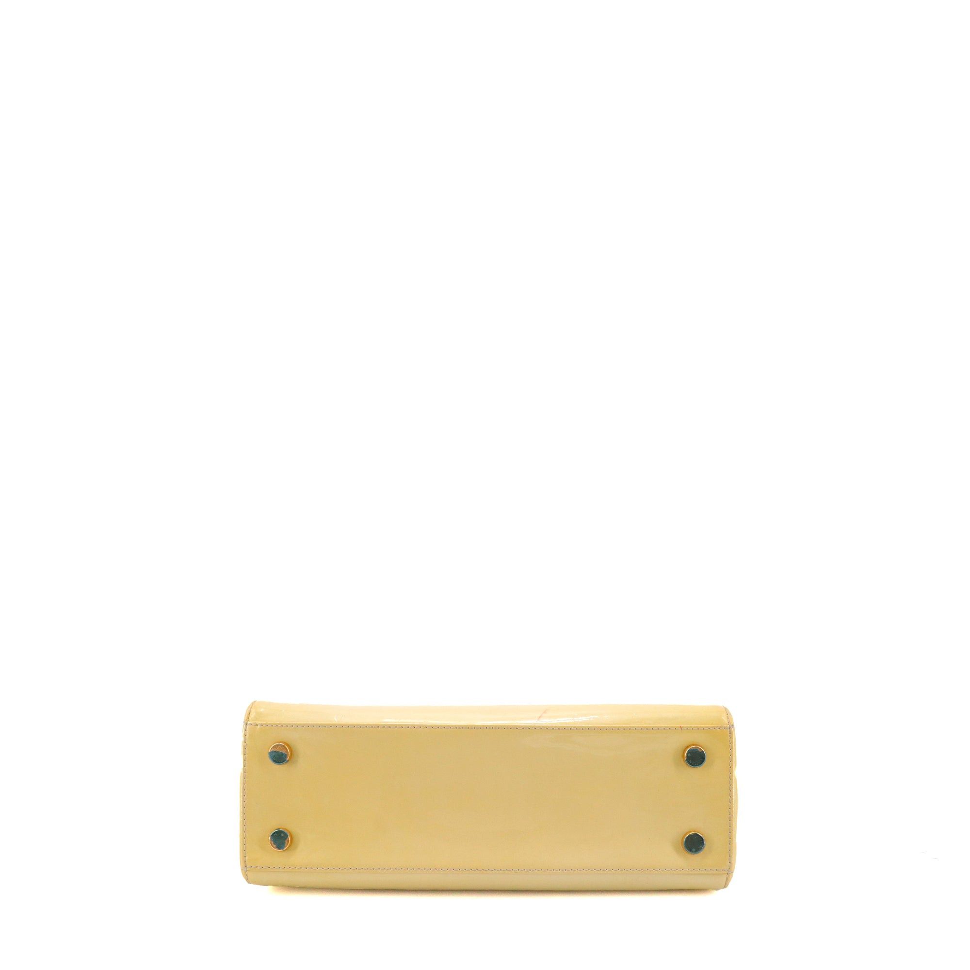 Louis Vuitton LOUIS VUITTON - Brea Louis Vuitton handbag in yellow patent leather Size ONE SIZE - 4 Thumbnail