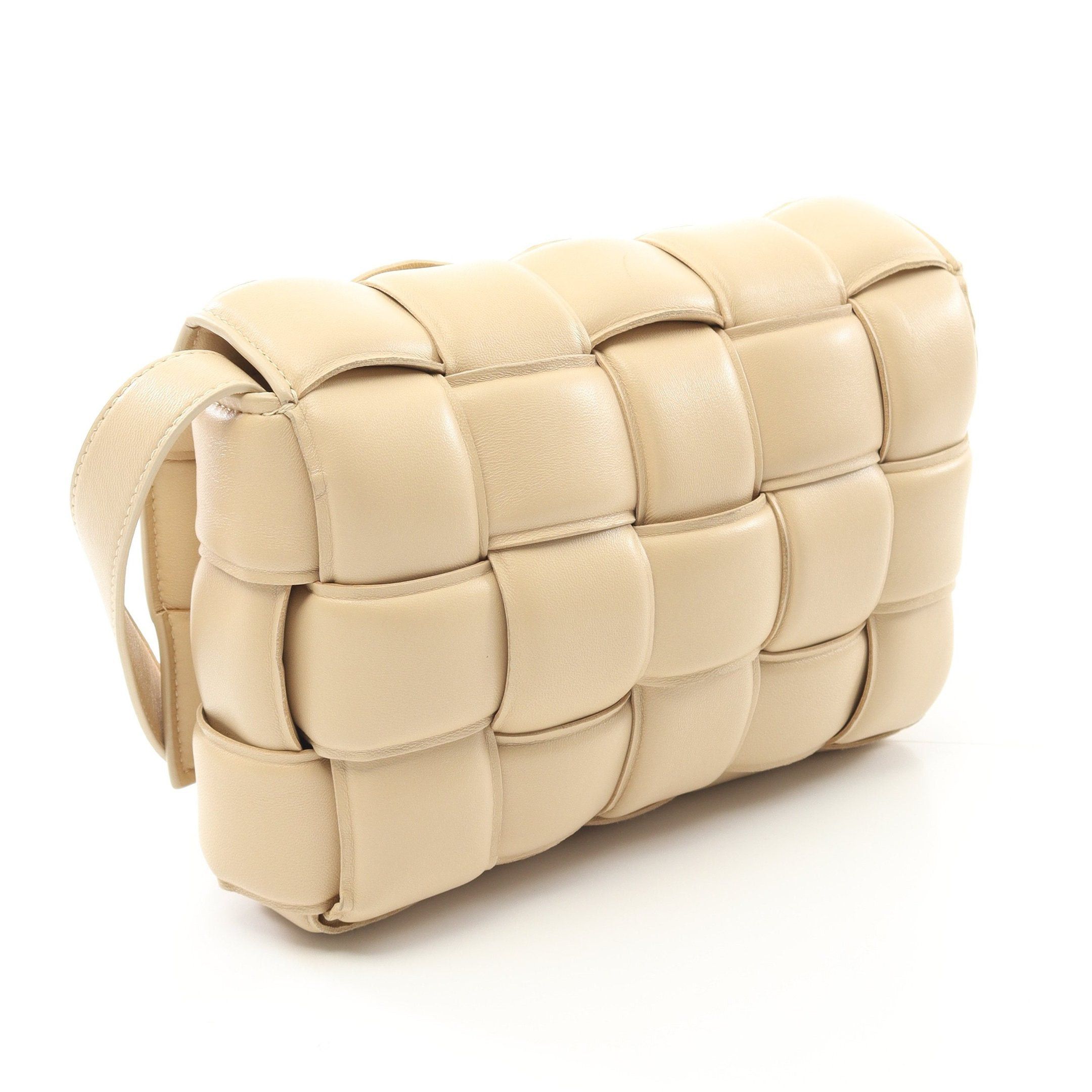 Bottega Veneta Bottega Veneta Padet Cassette Intrecciato Shoulder Bag Leather Beige Size ONE SIZE - 2 Thumbnail