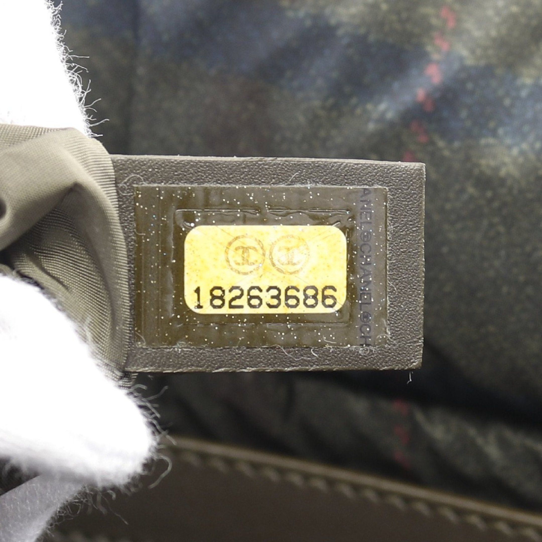Chanel Chanel Coco Coon Mm Handbag Tote Bag Check Nylon Leather Khaki Green Silver Hardware Size ONE SIZE - 5 Thumbnail