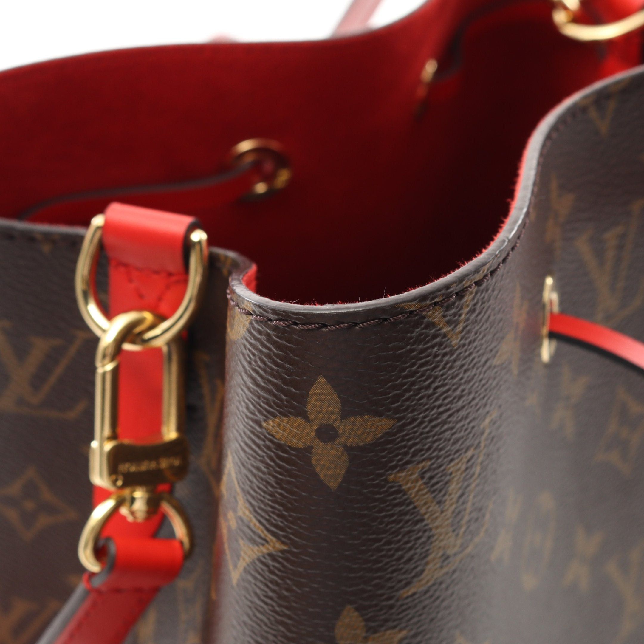 Louis Vuitton Louis Vuitton Neo Noe Monogram Coquelicot Shoulder Bag Leather Brown Red Size ONE SIZE - 6 Thumbnail