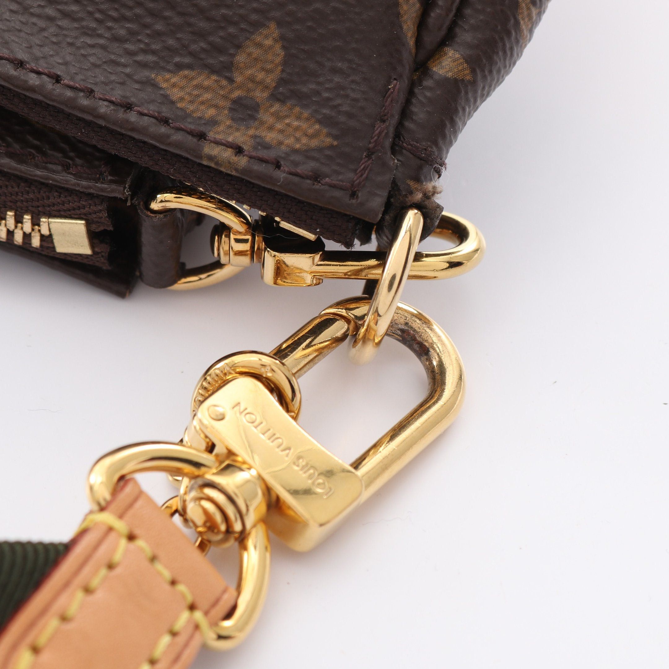 Louis Vuitton Louis Vuitton Multy Pochette Accessoires Monogram Khaki Shoulder Bag Brown Green Size ONE SIZE - 6 Thumbnail