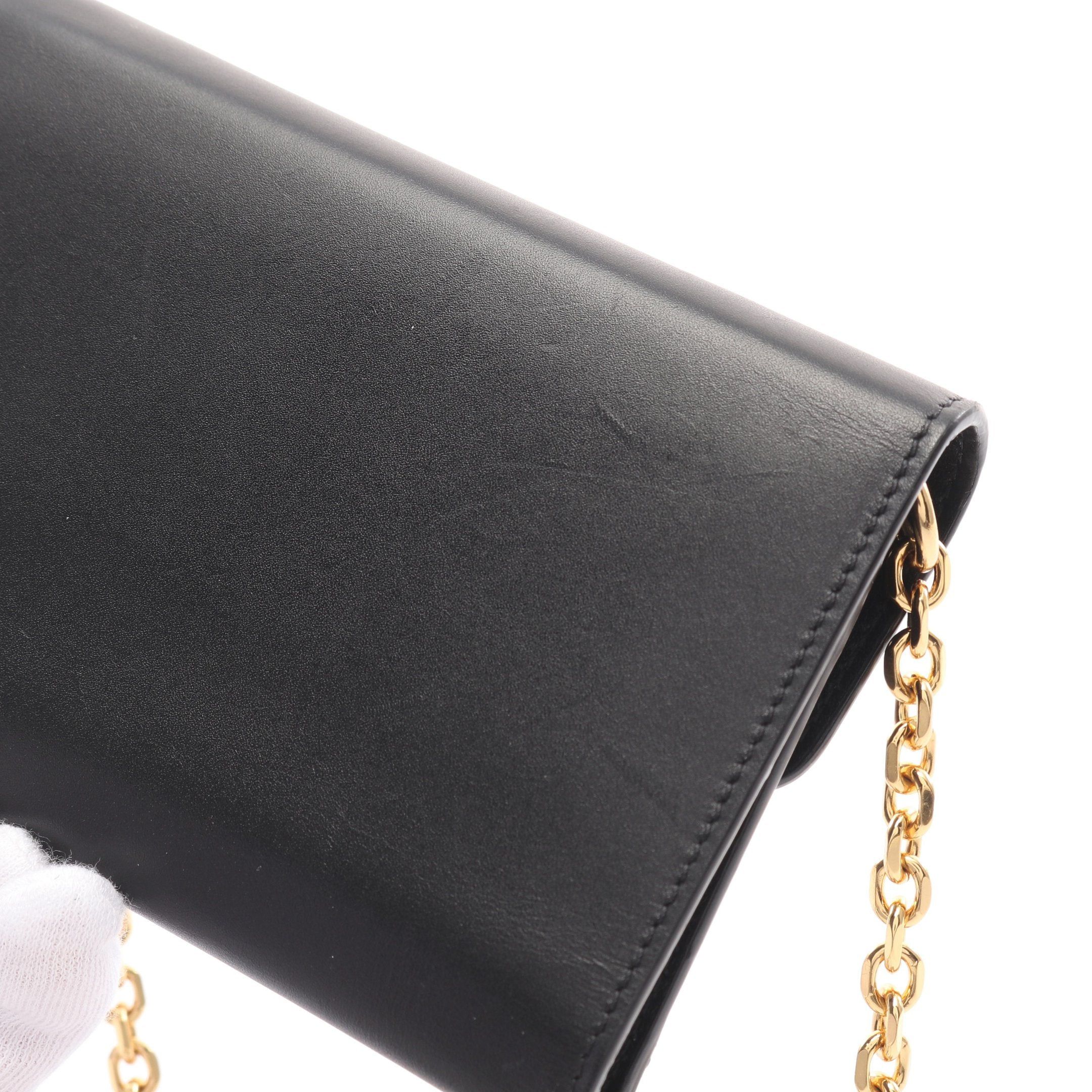 Celine Celine C See Phone Case Chain Shoulder Bag Wallet Leather Black Size ONE SIZE - 7 Thumbnail