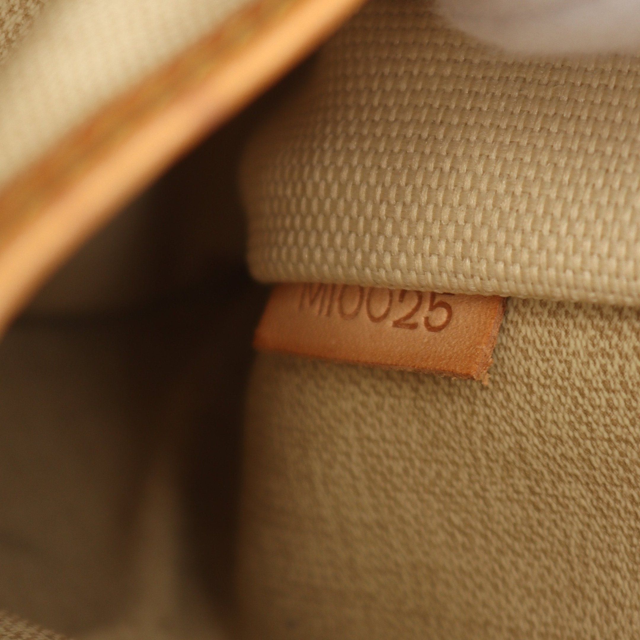 Louis Vuitton Louis Vuitton Trouville Monogram Handbag Leather Brown Size ONE SIZE - 5 Thumbnail