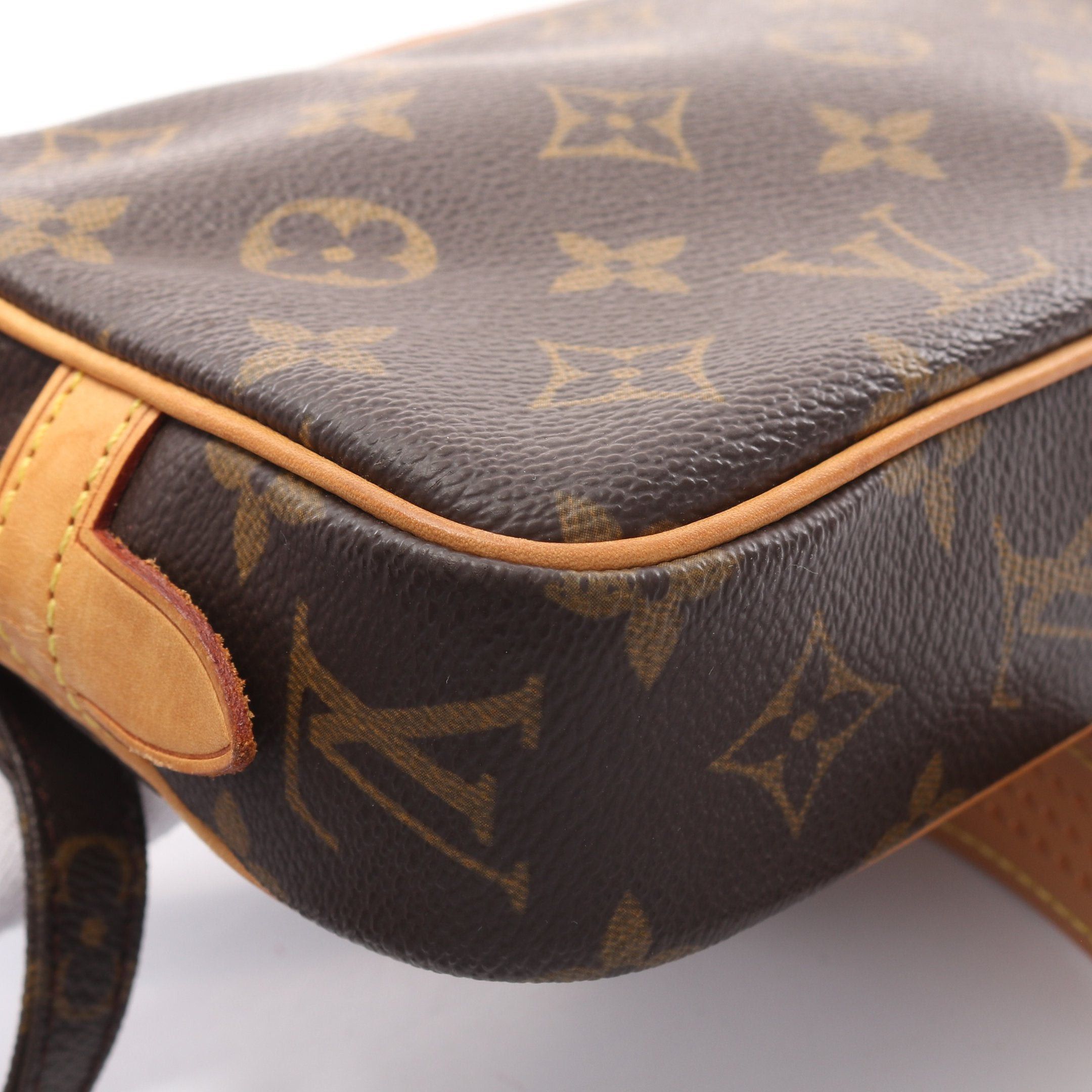 Louis Vuitton Louis Vuitton Marly Monogram Shoulder Bag Leather Brown Size ONE SIZE - 8 Thumbnail