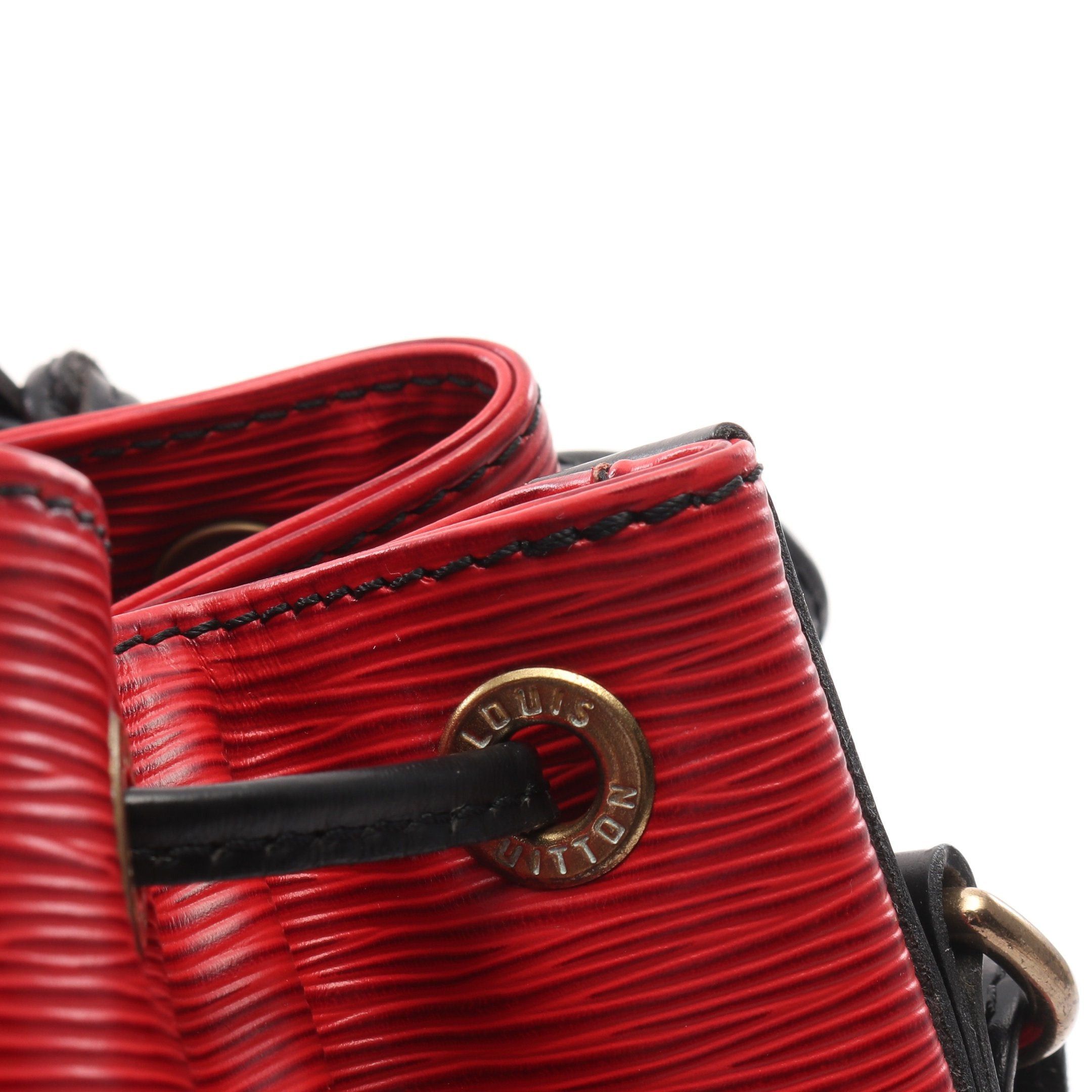 Louis Vuitton Louis Vuitton Peti Noe Epi Castilian Red Noir One Shoulder Bag Leather Black Size ONE SIZE - 10 Thumbnail