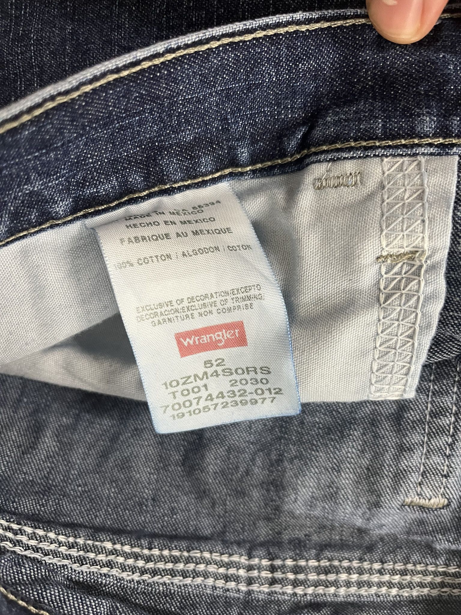 Vintage Vintage 90s Dark Wash Wrangler Oversized Denim Jorts Size 53 Size US 42 / EU 58 - 4 Thumbnail