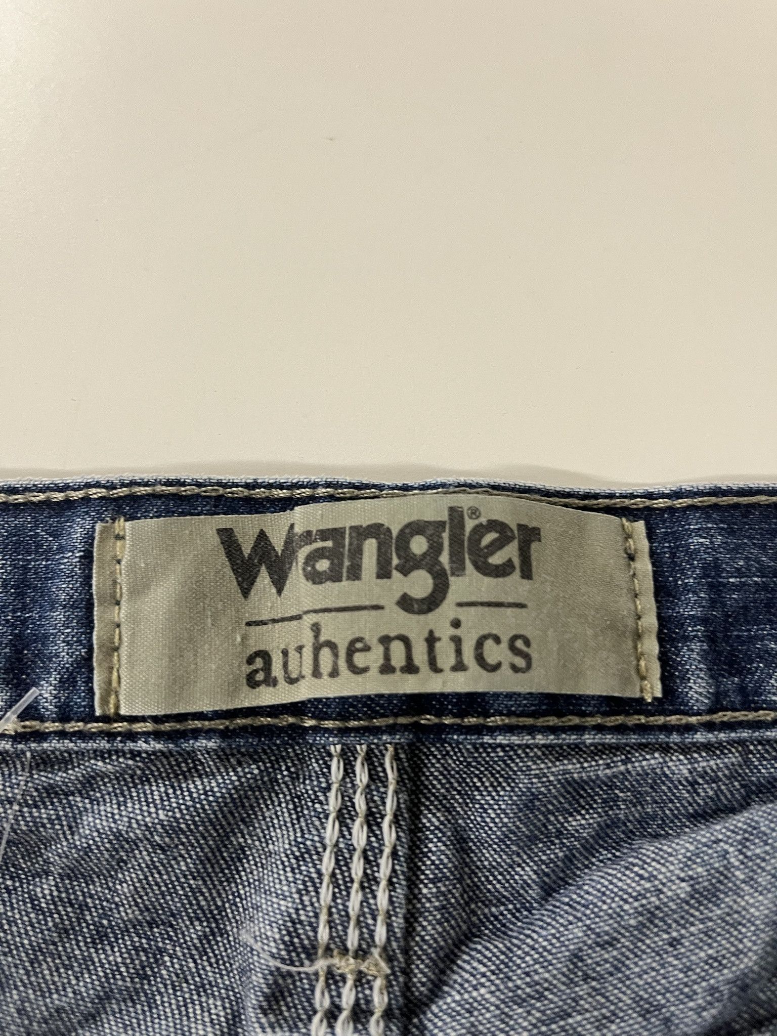Vintage Vintage 90s Dark Wash Wrangler Oversized Denim Jorts Size 51 Size US 42 / EU 58 - 2 Thumbnail