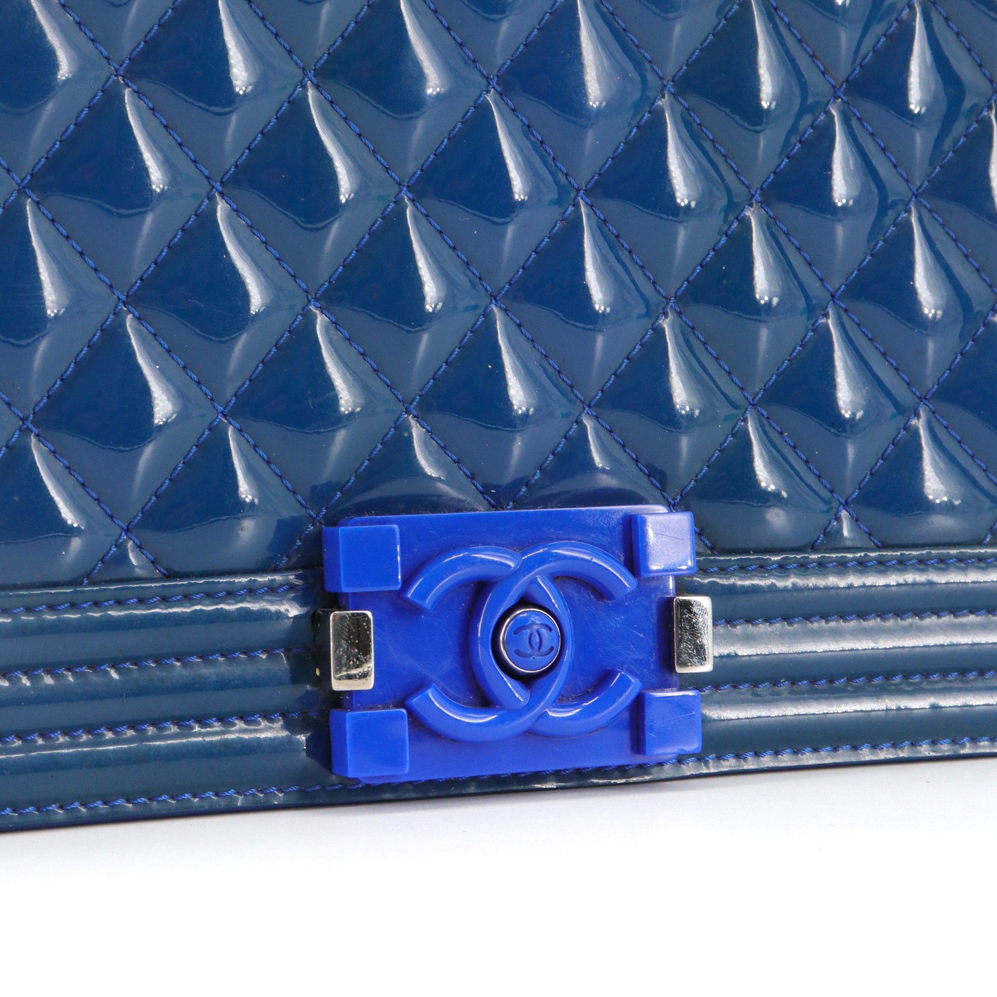 Chanel CHANEL - Boy Chanel shoulder bag in blue patent leather Size ONE SIZE - 5 Thumbnail
