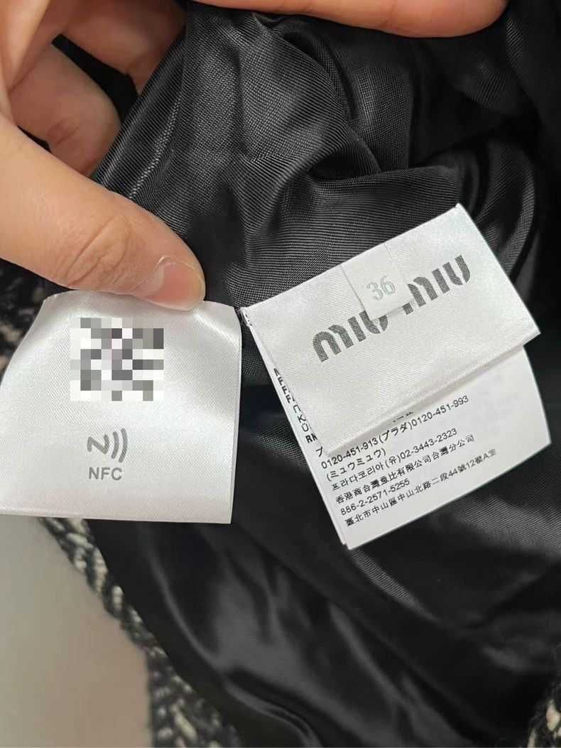 Miu Miu Miu Miu Black and White Wool Blazer Size S / US 4 / IT 40 - 5 Thumbnail