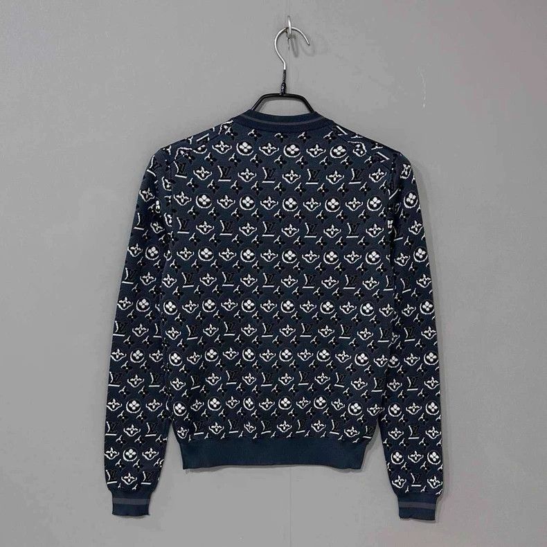 Louis Vuitton Louis Vuitton Knitted Cardigan with Pattern-yf Size US XS / EU 42 / 0 - 3 Thumbnail