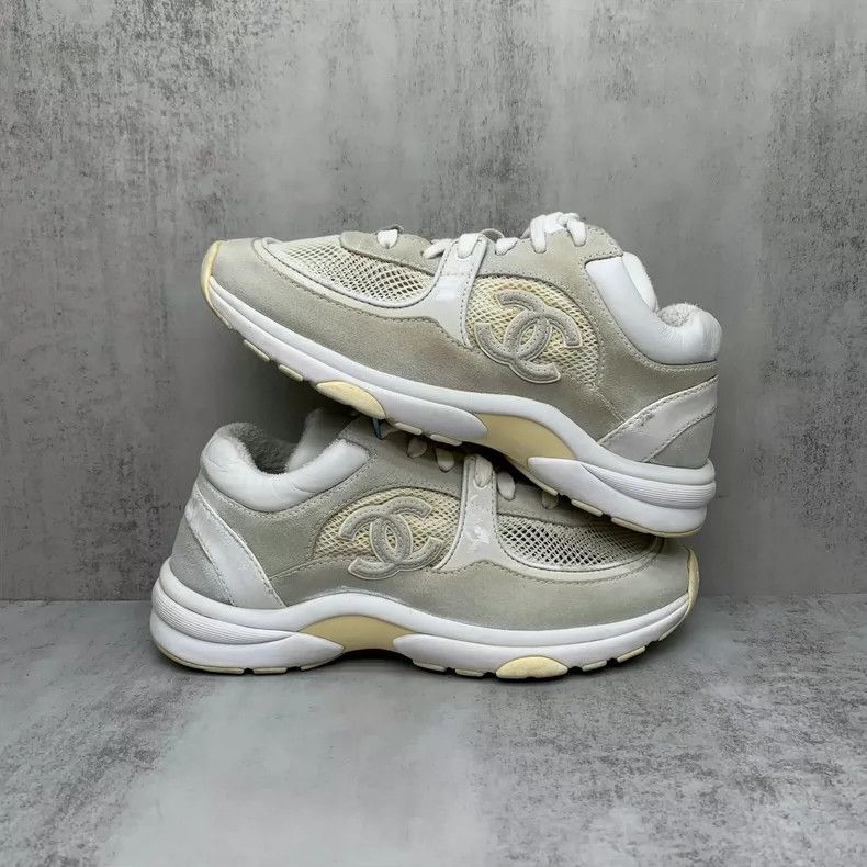Chanel Chanel Beige Sneakers Size 36 Size US 6 / IT 36 - 2 Thumbnail