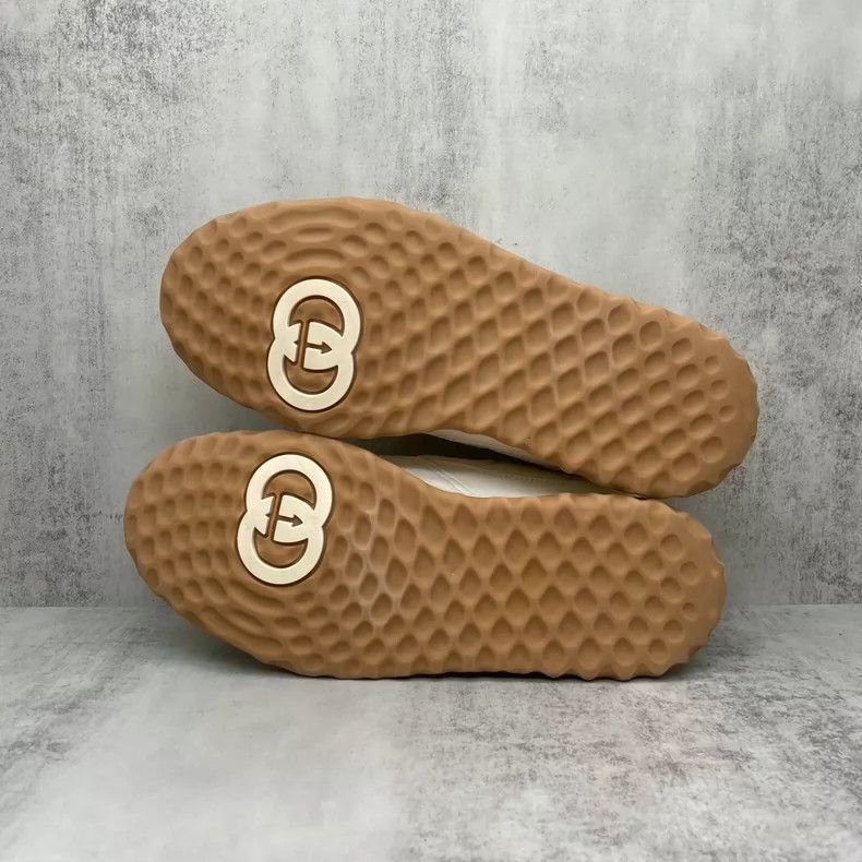 Gucci GUCCI MAC80 Beige Sneakers Size 36 Size US 6 / IT 36 - 7 Thumbnail