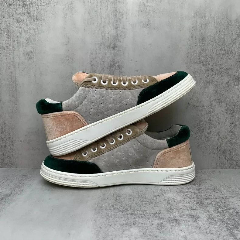 Chanel Chanel Velvet Panel Sneakers in Size 35.5 Size US 6 / IT 36 - 3 Thumbnail