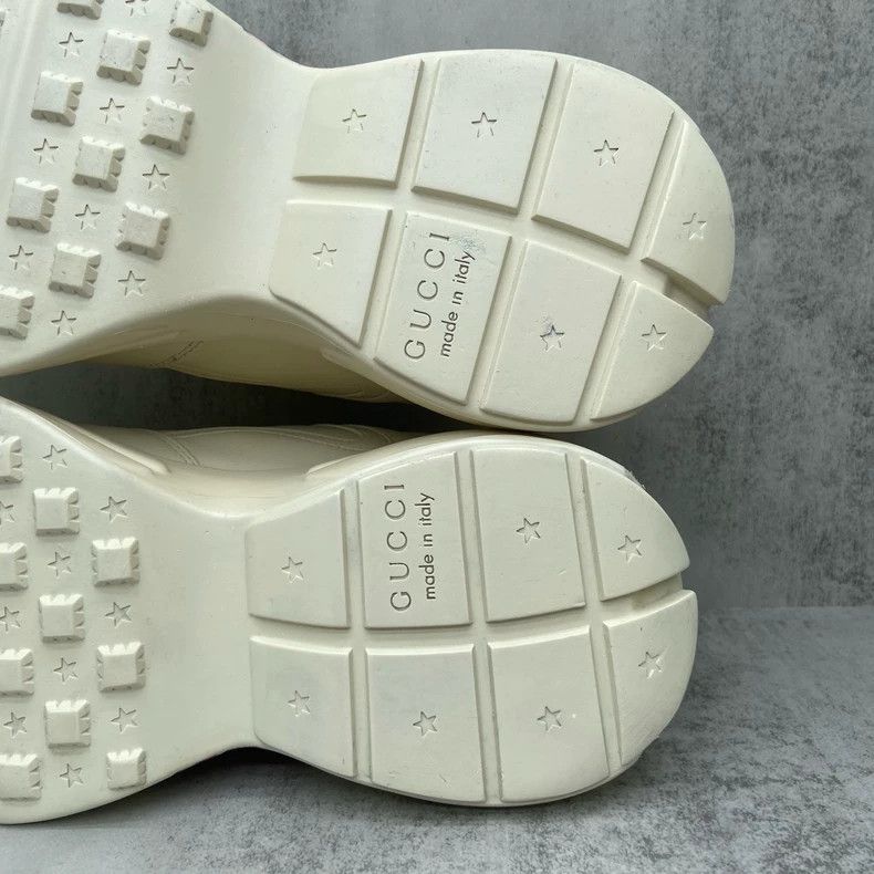 Gucci Gucci Strawberry Graphic Dad Sneakers Size 37 Size US 8 / EU 41 - 9 Thumbnail