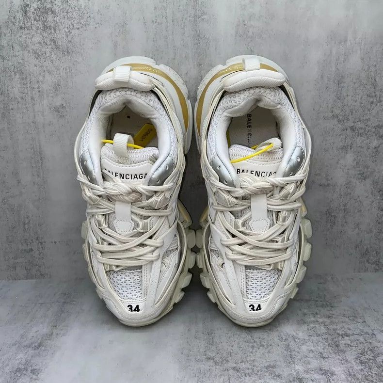 Balenciaga Balenciaga Track Sneakers Size 34 White Size US 5 / EU 37 - 5 Thumbnail