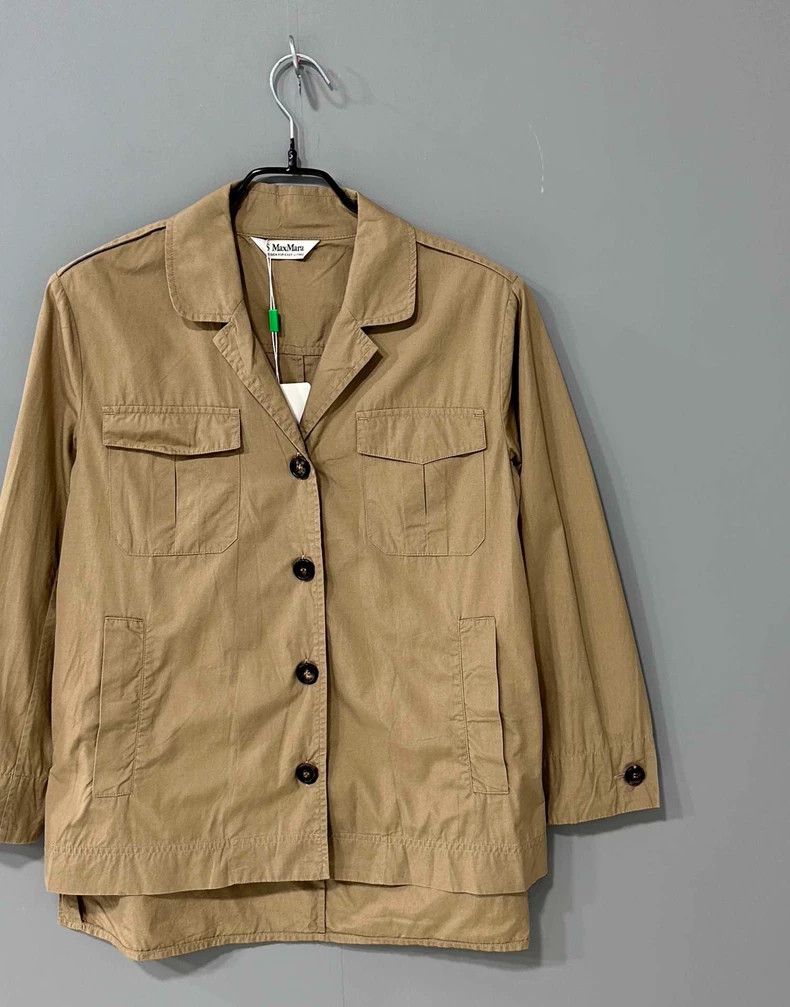 Max Mara Beige MaxMara Shirt with Pockets Size S / US 4 / IT 40 - 2 Thumbnail