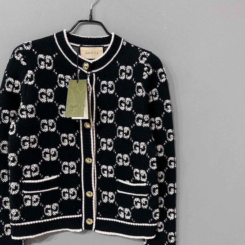 Gucci Gucci Jacquard Knit Cardigan with Buttons Size S / US 4 / IT 40 - 2 Thumbnail