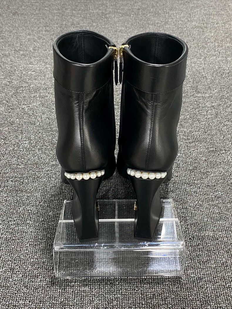 Chanel Chanel Pearl Logo High Heels Ankle Boots Size US 8 / IT 38 - 4 Thumbnail