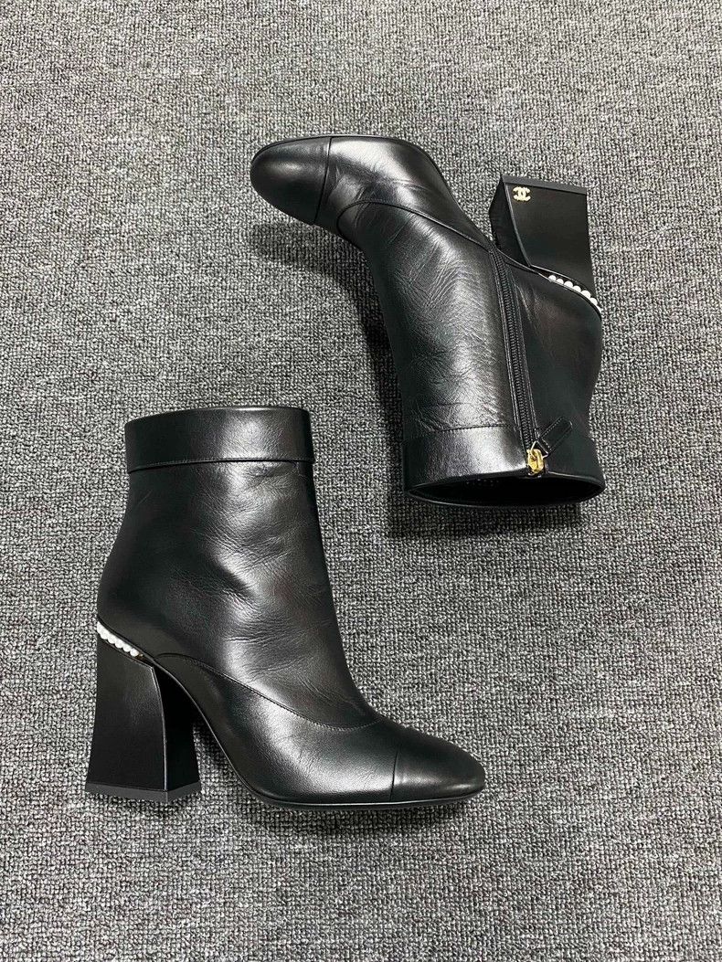Chanel Chanel Pearl Logo High Heels Ankle Boots Size US 8 / IT 38 - 3 Thumbnail