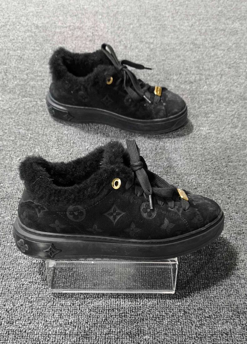 Louis Vuitton Black Louis Vuitton Teddy Slip-On Sneakers Size US 5 / IT 35 - 2 Thumbnail