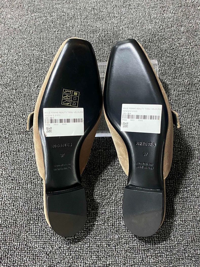 Hermes Velvet Mule Slippers with Buckle Detail Size US 6 / IT 36 - 6 Thumbnail