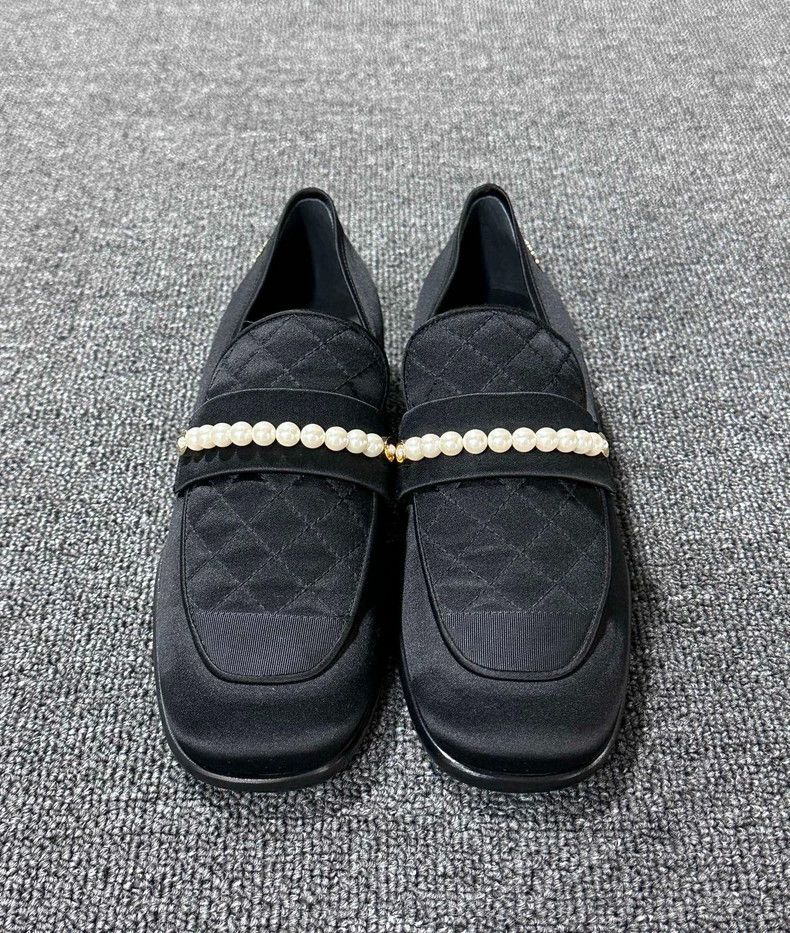 Chanel Chanel Pearl Detail Black Loafers Size US 6 / IT 36 - 5 Thumbnail