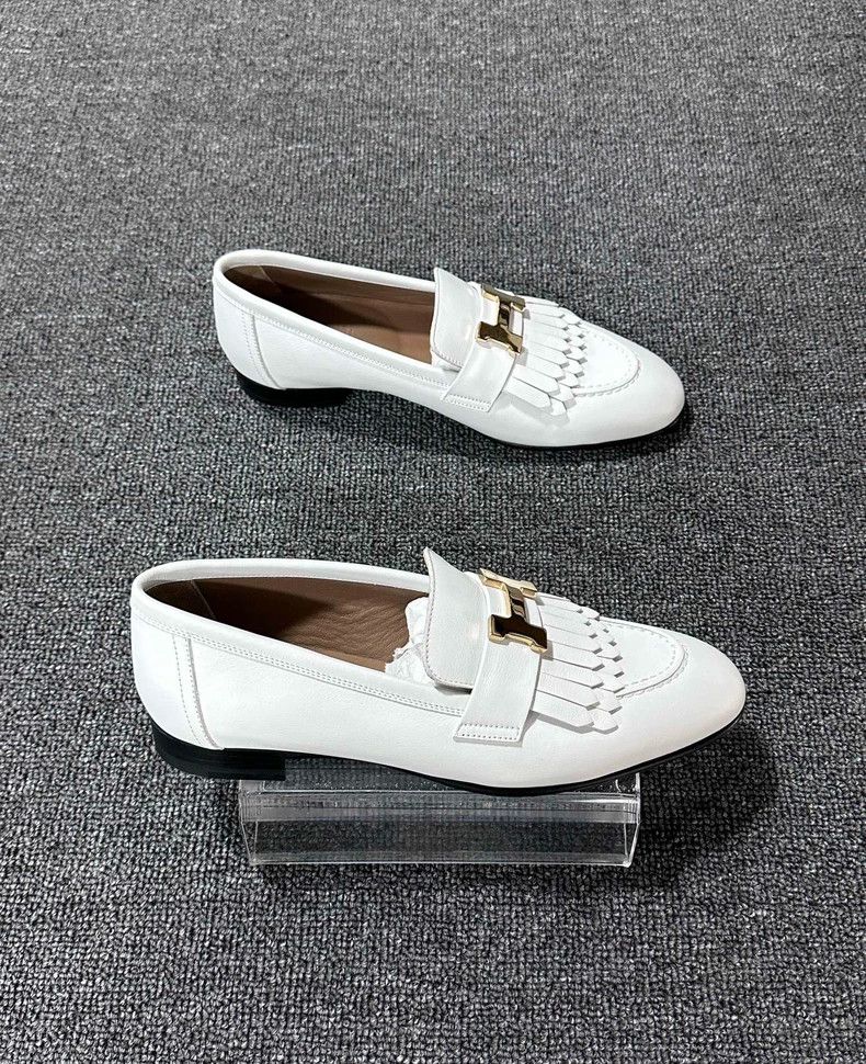 Hermes White H Buckle Loafers with Fringes Size US 5 / IT 35 - 3 Thumbnail