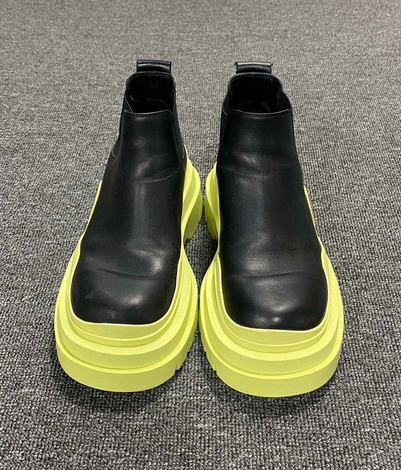 Bottega Veneta Bottega Veneta Black Ankle Boots with Yellow Sole Size US 6 / IT 36 - 4 Thumbnail
