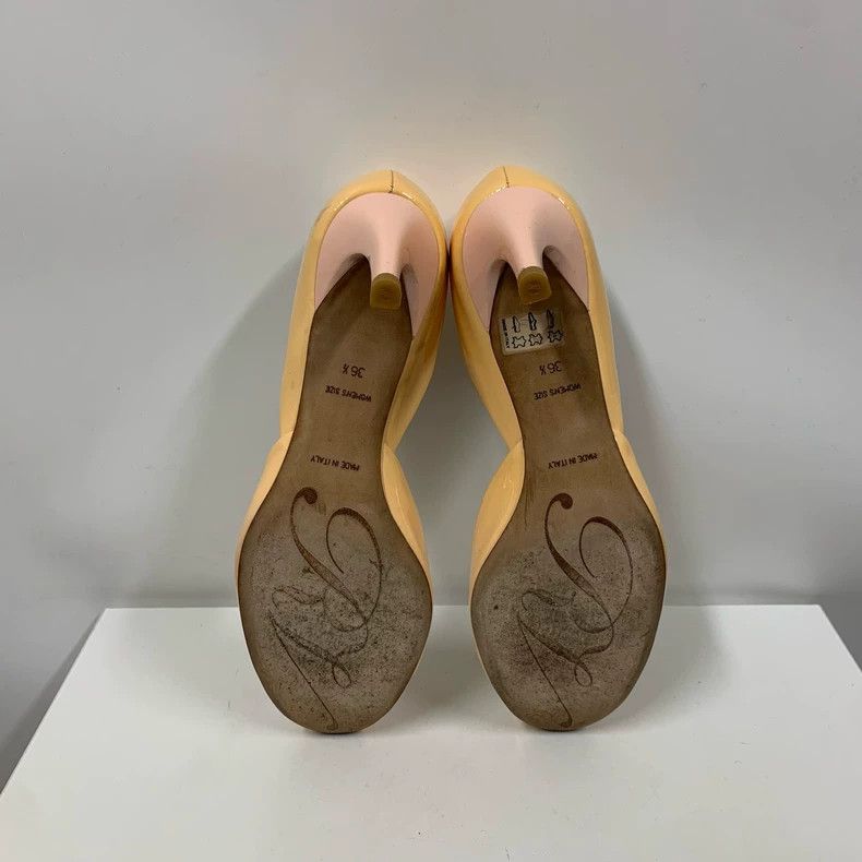 Roger Vivier Roger Vivier Patent Leather High Heels Size 36.5 Size US 6 / IT 36 - 7 Thumbnail