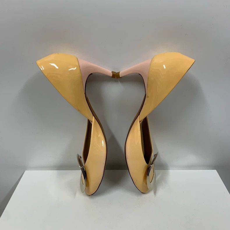 Roger Vivier Roger Vivier Patent Leather High Heels Size 36.5 Size US 6 / IT 36 - 4 Thumbnail