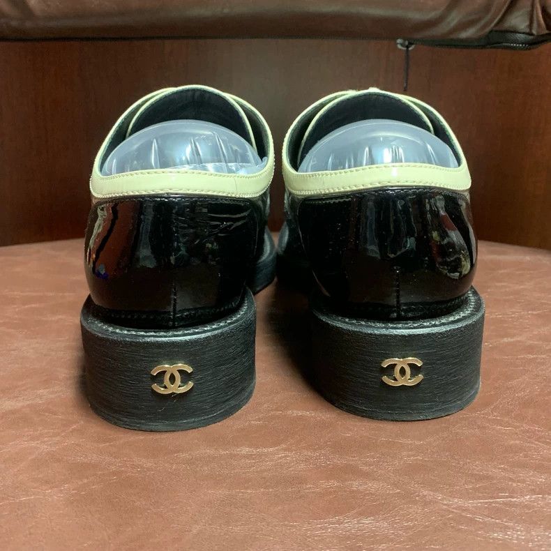 Chanel Chanel Classic Oxford Shoes Size 36 Size US 6 / IT 36 - 6 Thumbnail