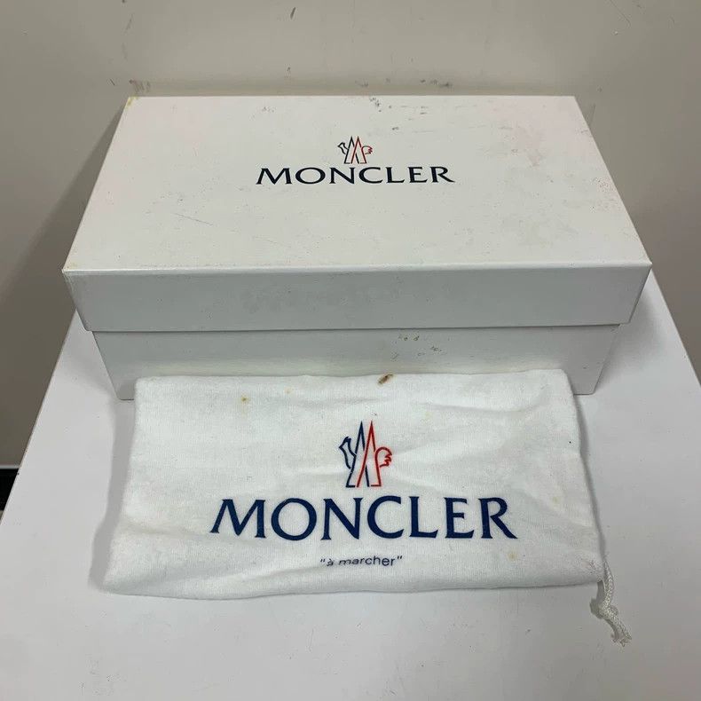 Moncler Moncler Black and White Slip-On Shoes Size US 7 / IT 37 - 9 Thumbnail