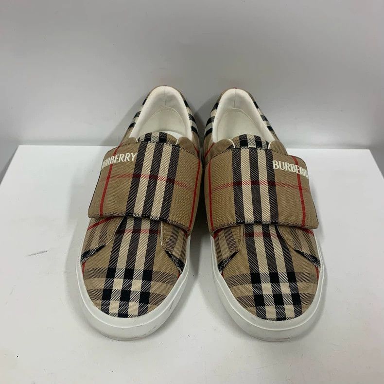 Burberry Burberry Plaid Slip-On Sneakers Size 35 Size US 5 / IT 35 - 2 Thumbnail