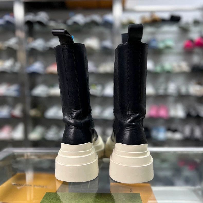 Bottega Veneta Bottega Veneta Chunky Chelsea Boots Size 37 Size US 6 / IT 36 - 5 Thumbnail