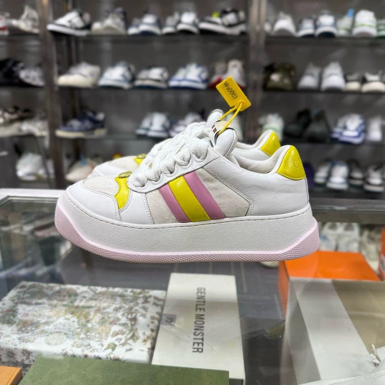 Gucci Gucci White and Yellow Sneakers Size 37 Size US 6 / IT 36 - 3 Thumbnail