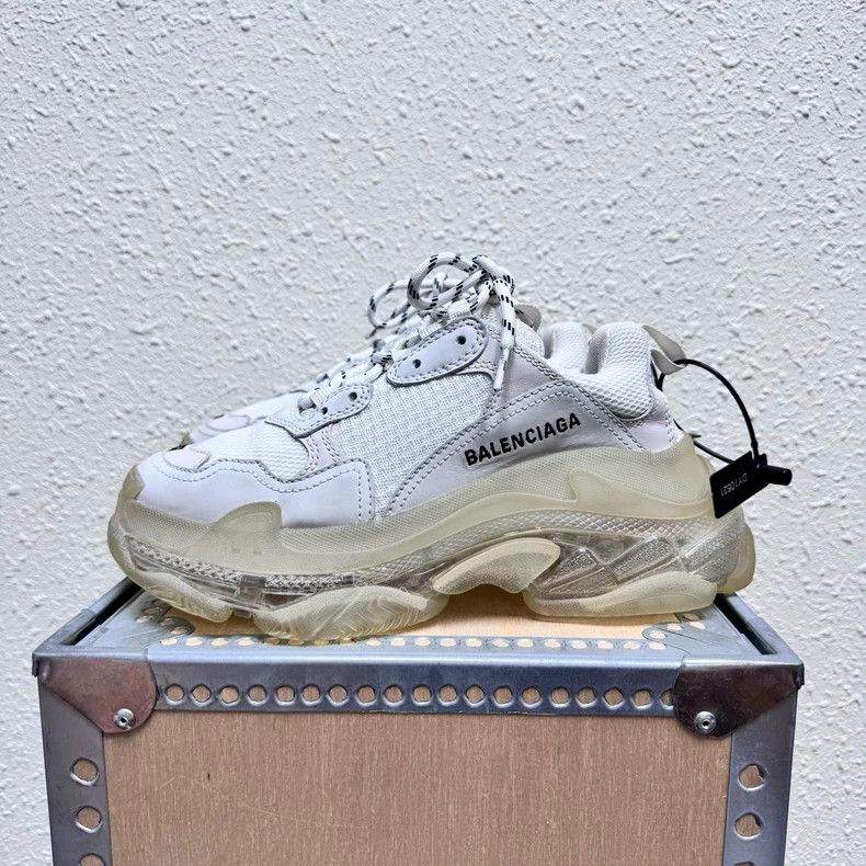 Balenciaga Balenciaga Triple S Gray White Sneakers Size US 8 / EU 41 - 3 Thumbnail