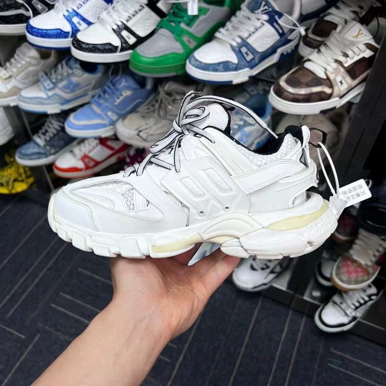 Balenciaga Balenciaga Track Sneakers Size 36 Size US 6 / IT 36 - 4 Thumbnail