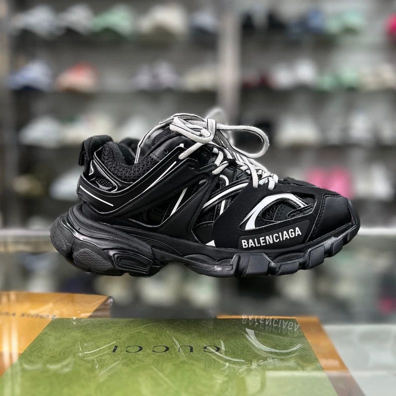 Balenciaga Balenciaga Track Sneakers Black and White Size US 5 / IT 35 - 3 Thumbnail