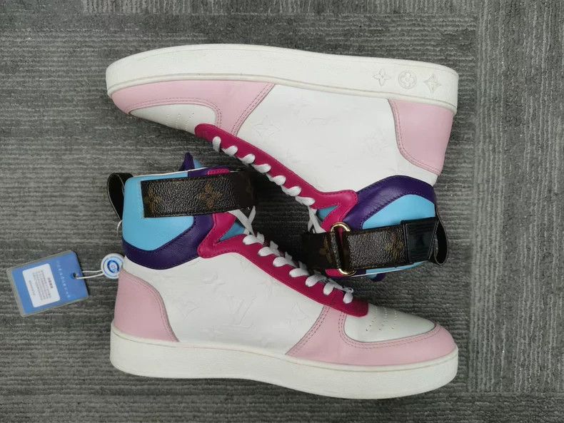 Louis Vuitton Louis Vuitton Pink Blue High-Top Sneakers Size US 7 / IT 37 - 4 Thumbnail