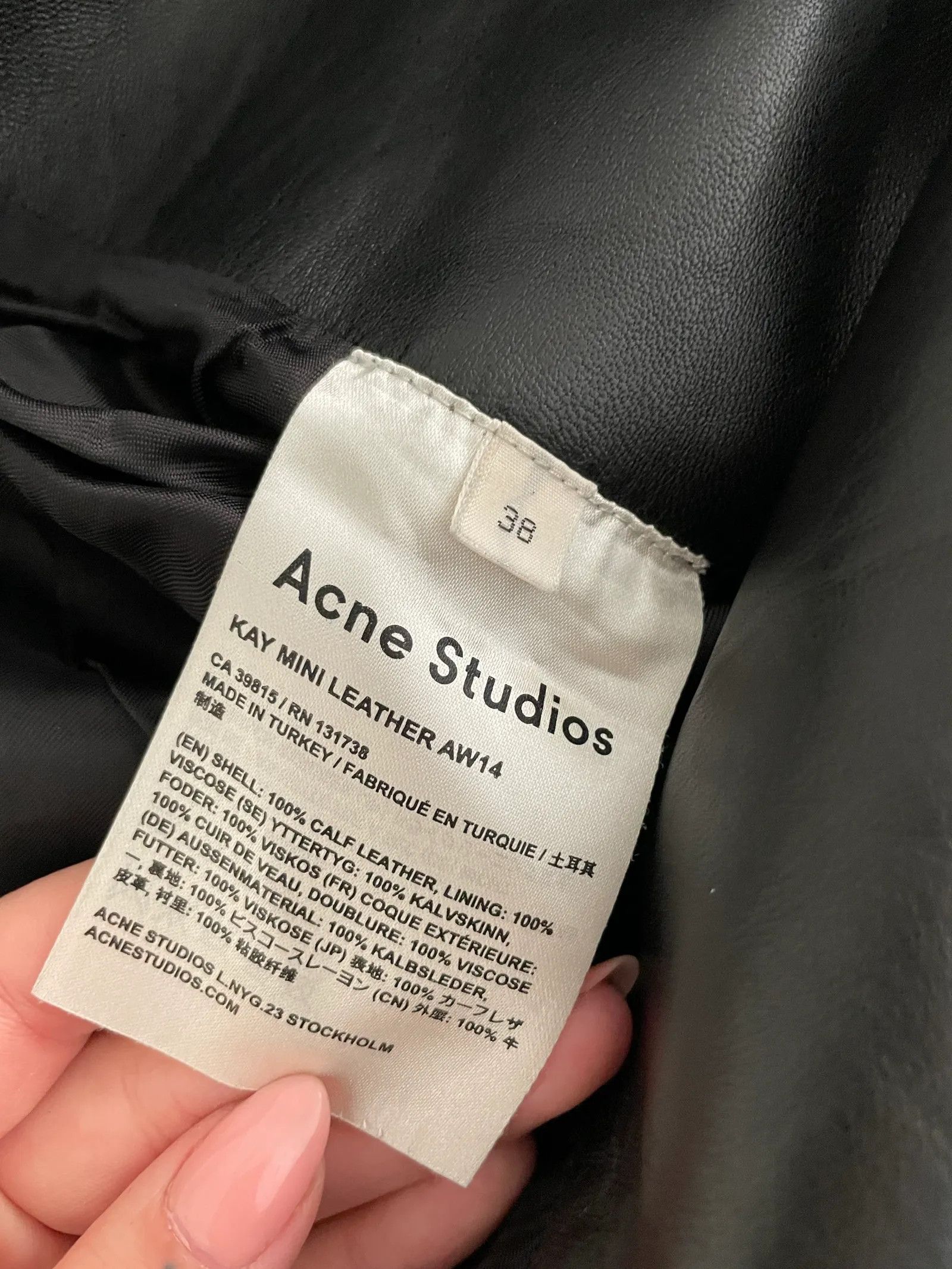 Acne Studios Acne Studios Kay mini leather aw14 Skirt Size 27" / US 4 / IT 40 - 3 Thumbnail